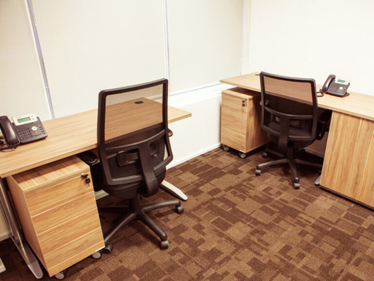 Sala de reuniões para atendimento presencial